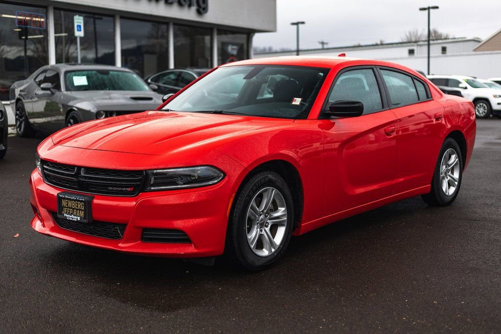 Used 2023 Dodge Charger SXT image 5