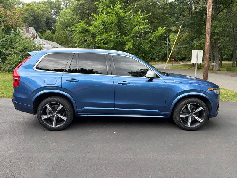 Used 2019 Volvo XC90 T5 R-Design w/ Protection Package AWD/4WD image 6