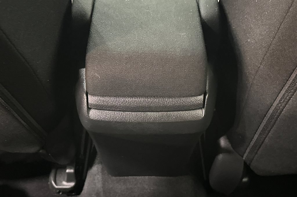 Used 2018 Honda Civic Sport image 14