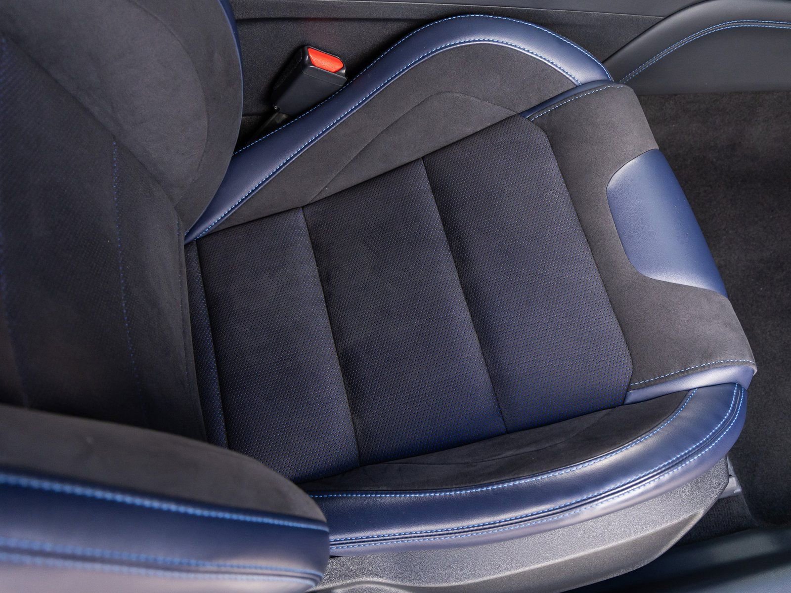 Used 2024 Ford Mustang Dark Horse image 44