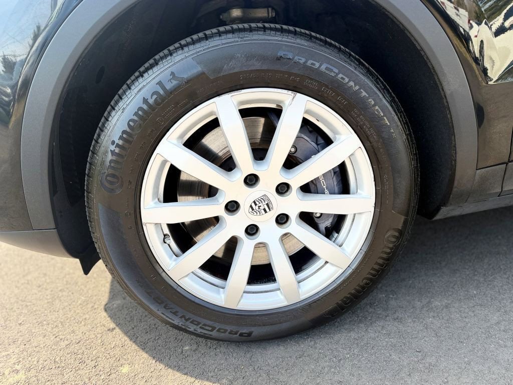Used 2022 Porsche Cayenne image 8