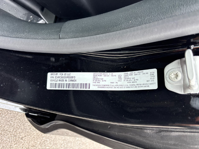 New 2027 Chrysler Pacifica Limited AWD/4WD image 38