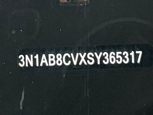 Used 2025 Nissan Sentra SV image 31