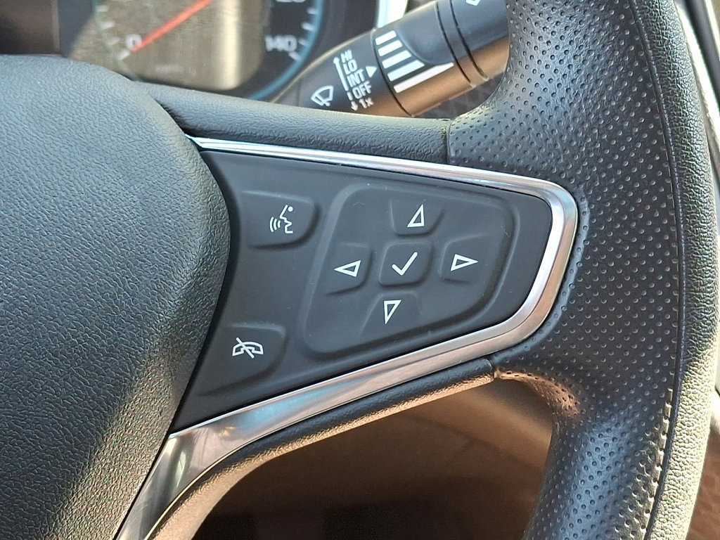 Used 2023 Chevrolet Malibu LT FWD image 30