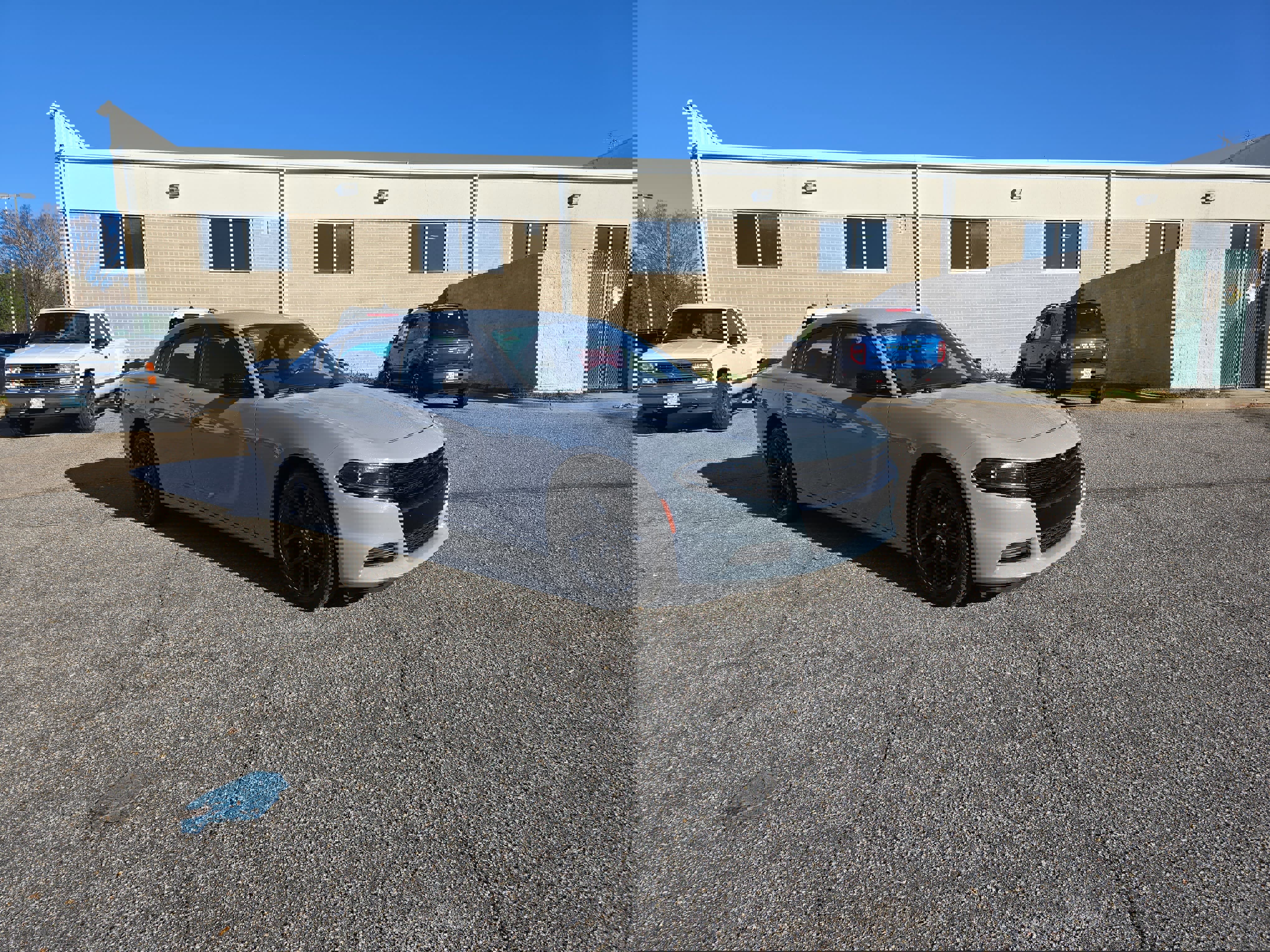 Used 2022 Dodge Charger SXT w/ Blacktop Package image 32