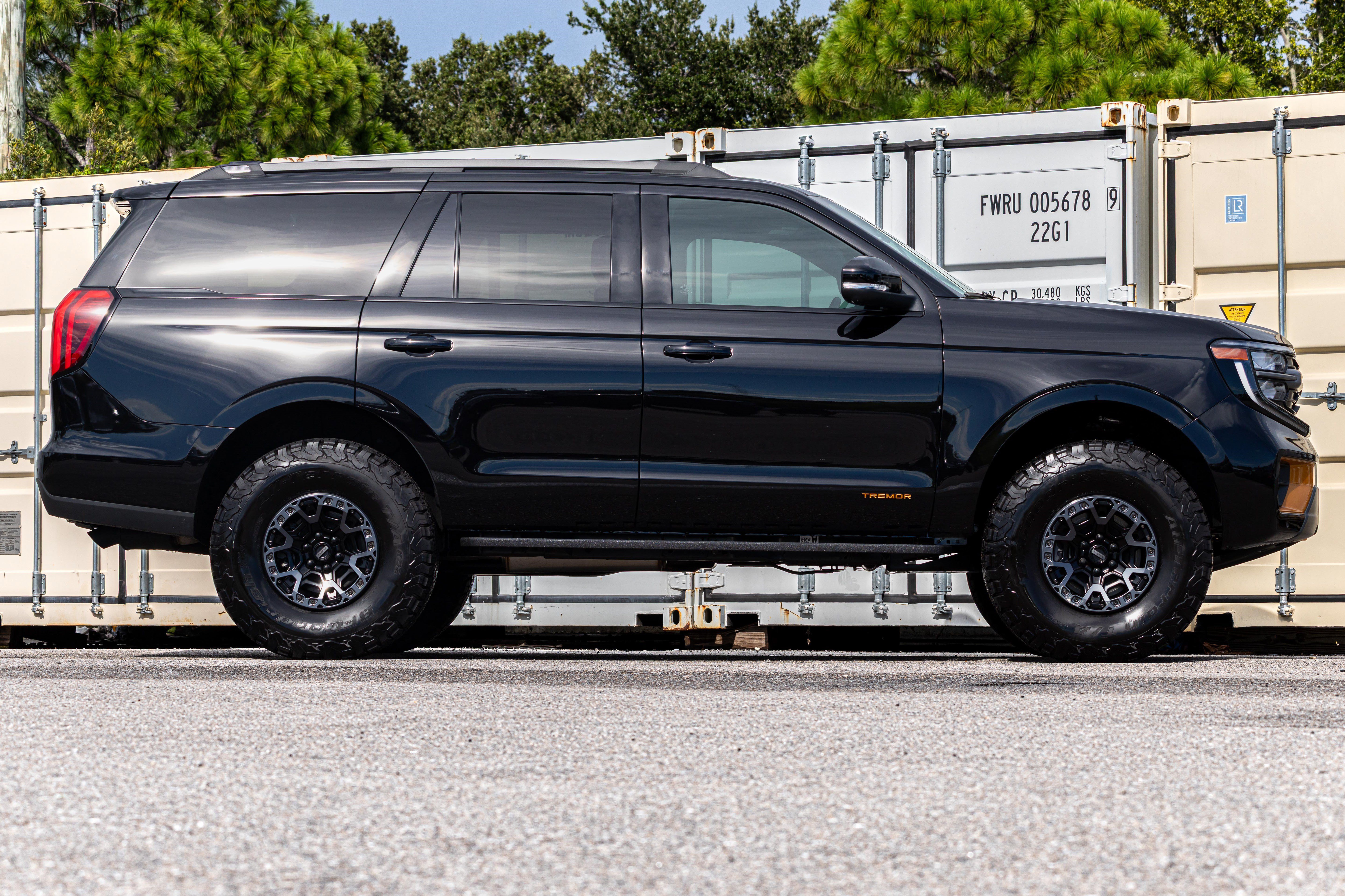 New 2026 Ford Expedition Tremor AWD/4WD image 3