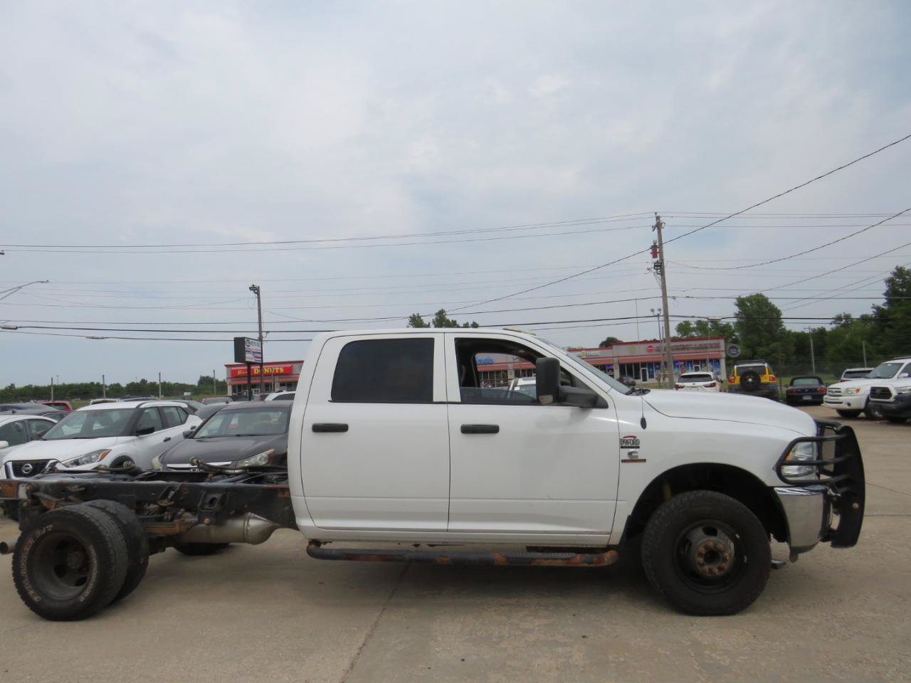 Used 2018 RAM 3500 Tradesman w/ Chrome Appearance Group AWD/4WD image 4