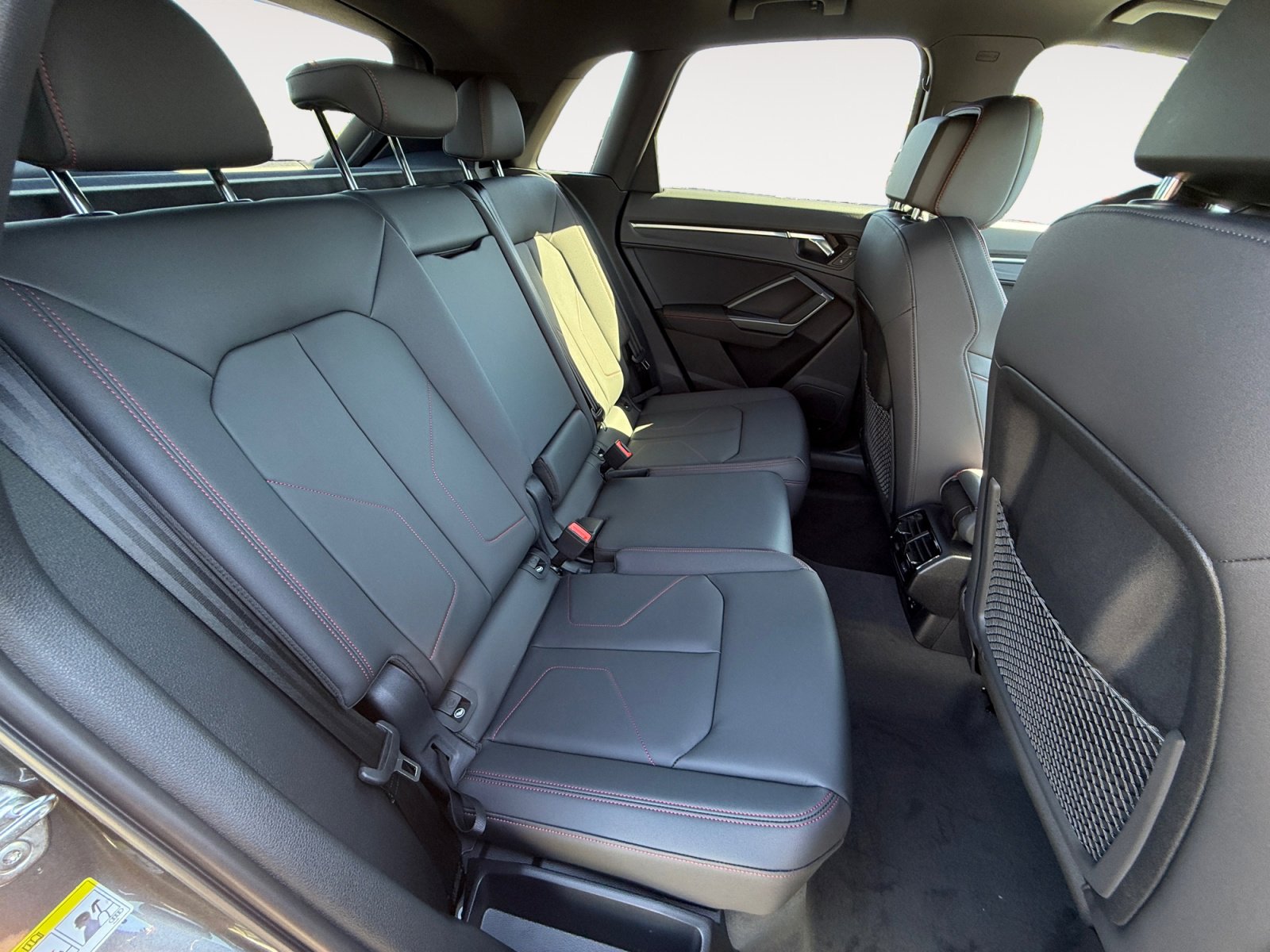 Certified 2025 Audi Q3 2.0T Premium Plus w/ Premium Plus Package image 18