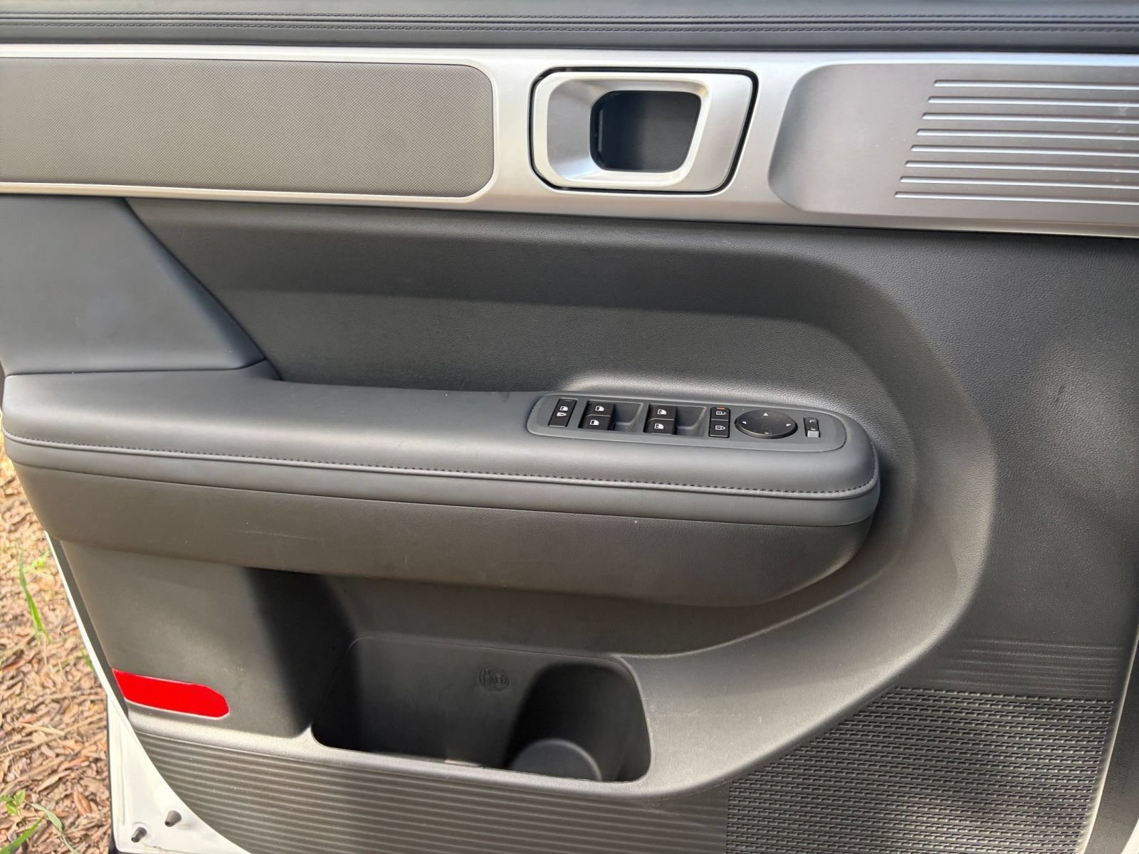 Used 2026 Hyundai Santa Fe SEL FWD image 18