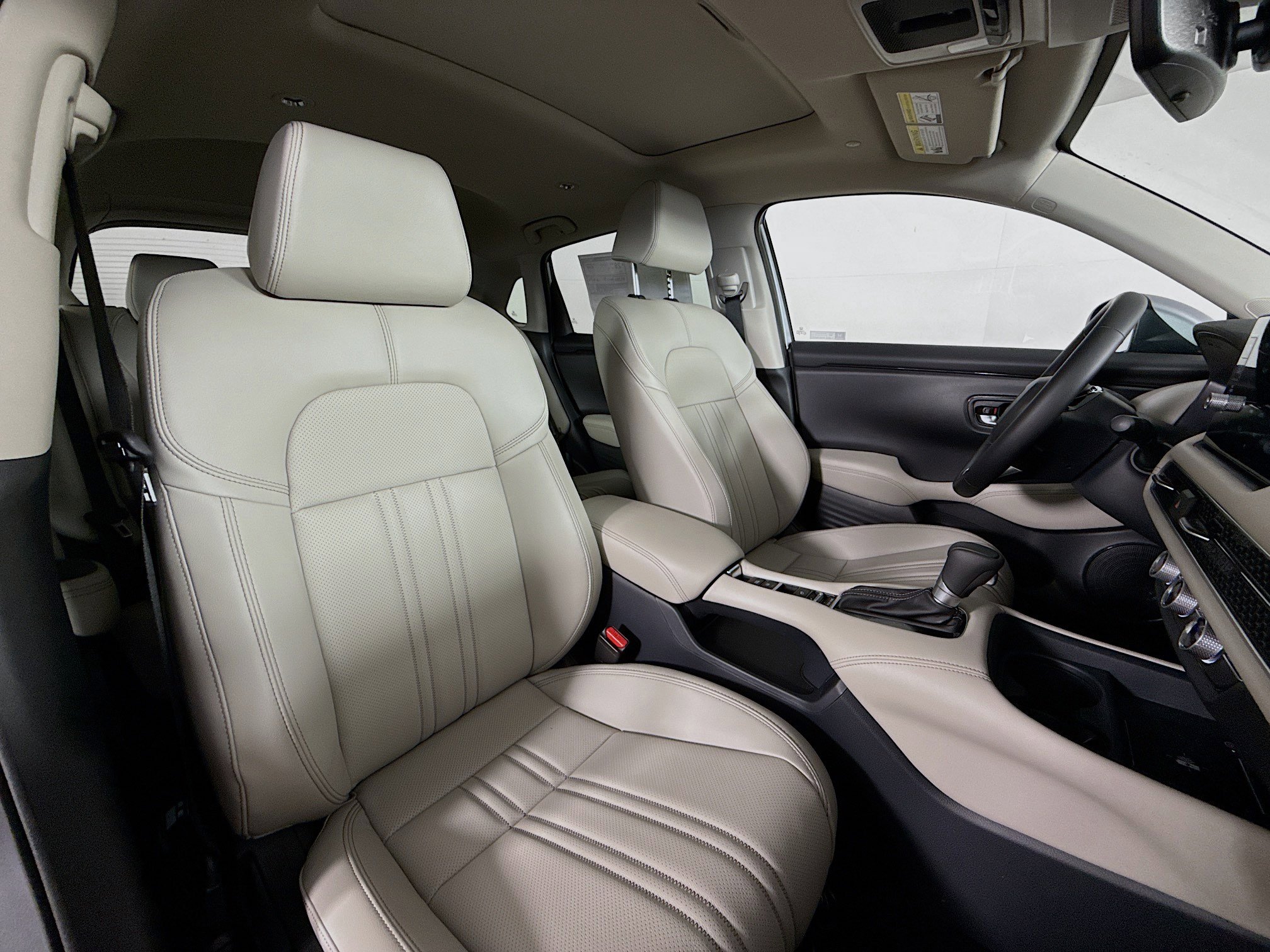 New 2026 Honda HR-V EX-L image 36