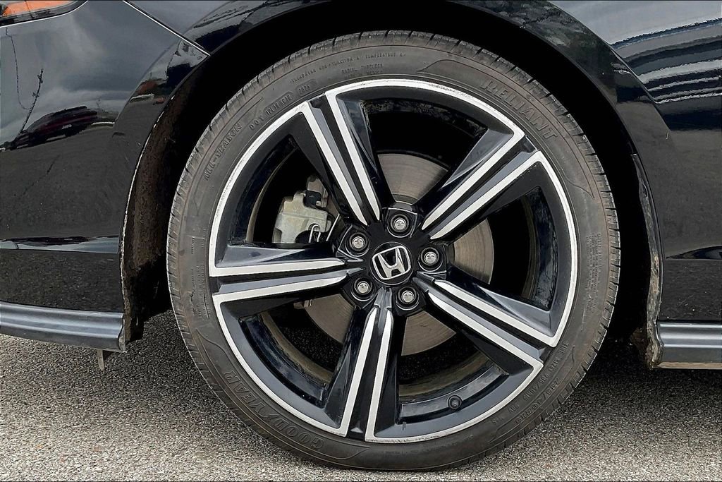 Used 2024 Honda Accord Sport image 8