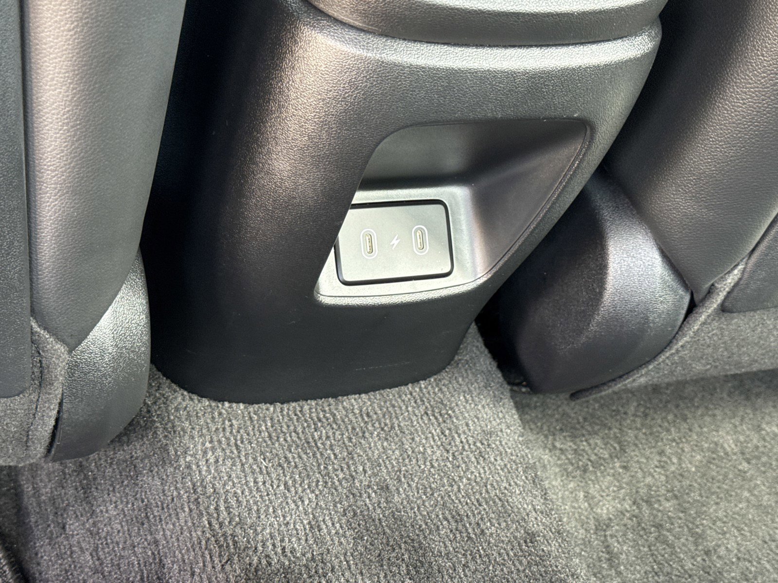 Certified 2025 Hyundai Elantra Limited image 14