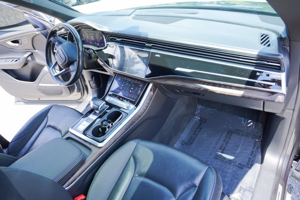 Used 2020 Audi Q8 Prestige w/ Prestige Package AWD/4WD image 40