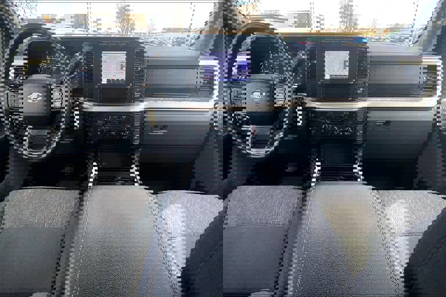 Used 2024 Ford F350 XLT w/ 360-Degree Camera Package image 15