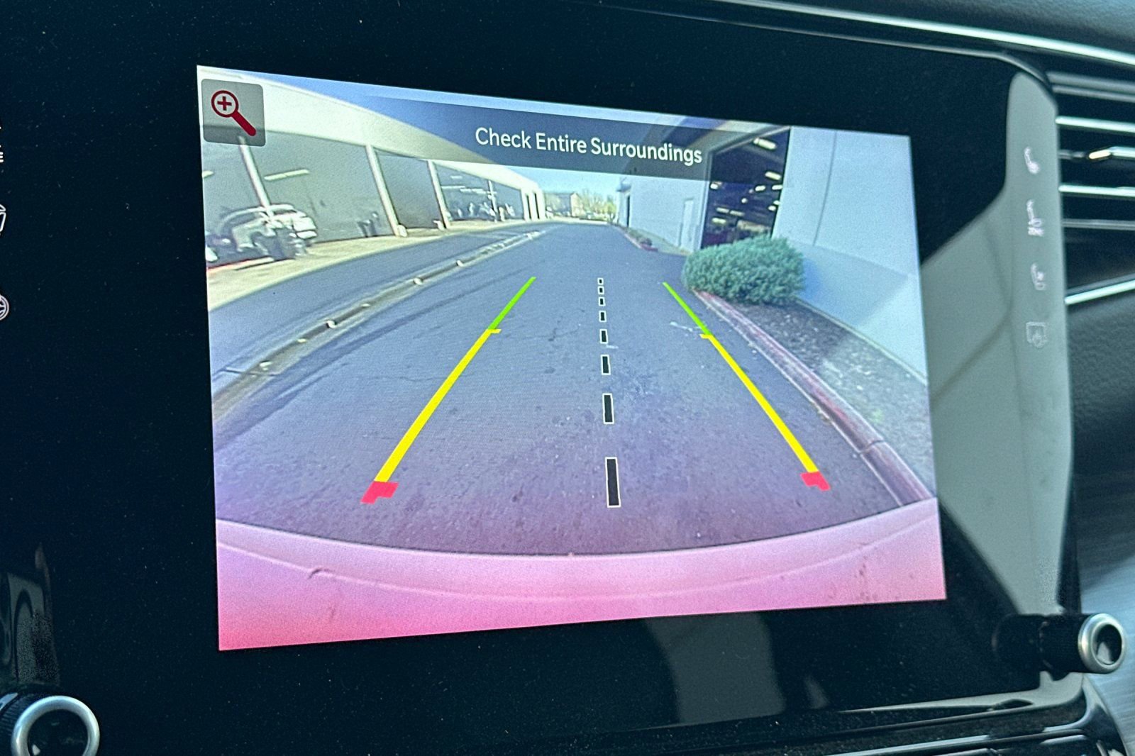 Used 2024 Jeep Wagoneer L Series II w/ Flexible Seating Group image 26