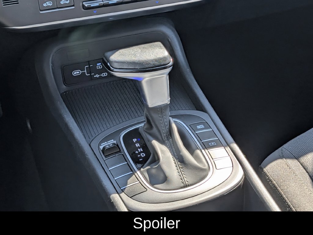Used 2025 Hyundai Kona SEL FWD image 14