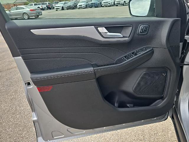 Certified 2023 Ford Escape Platinum w/ Premium Technology Package image 14