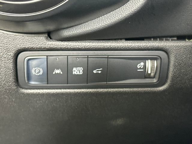 Used 2024 Chevrolet Equinox EV RS image 19
