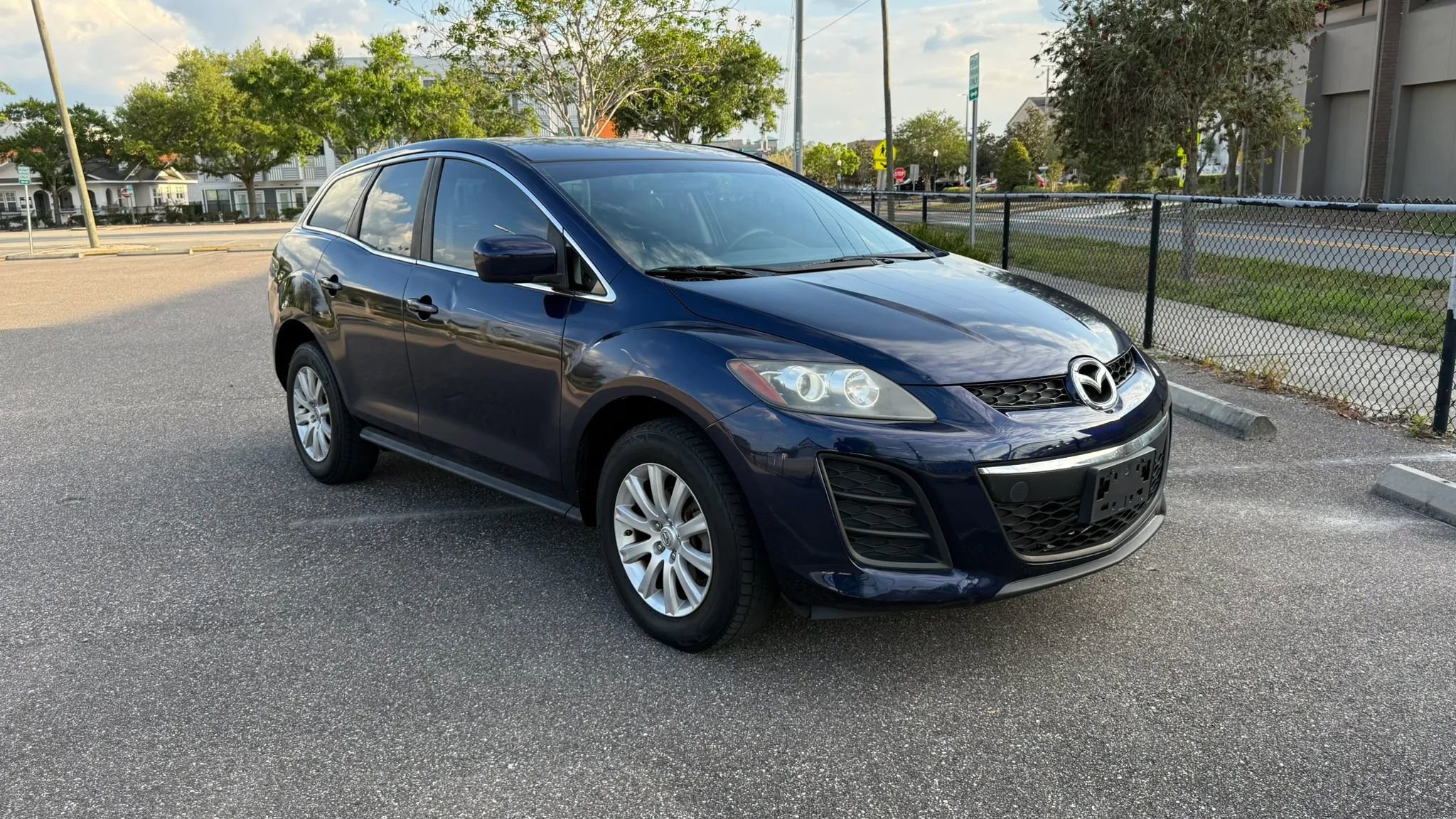 Used 2011 MAZDA CX-7 i SV FWD image 4