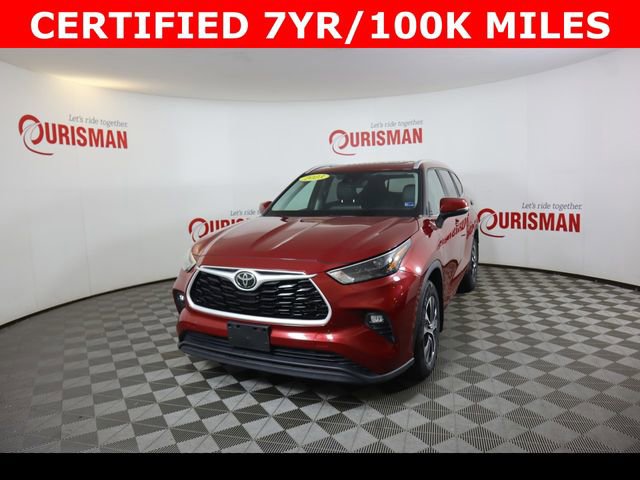Used 2023 Toyota Highlander XLE FWD image 1