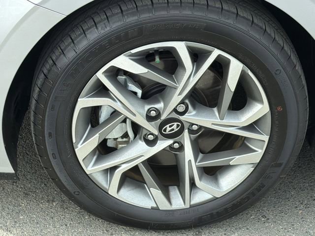 Used 2023 Hyundai Sonata SEL image 18