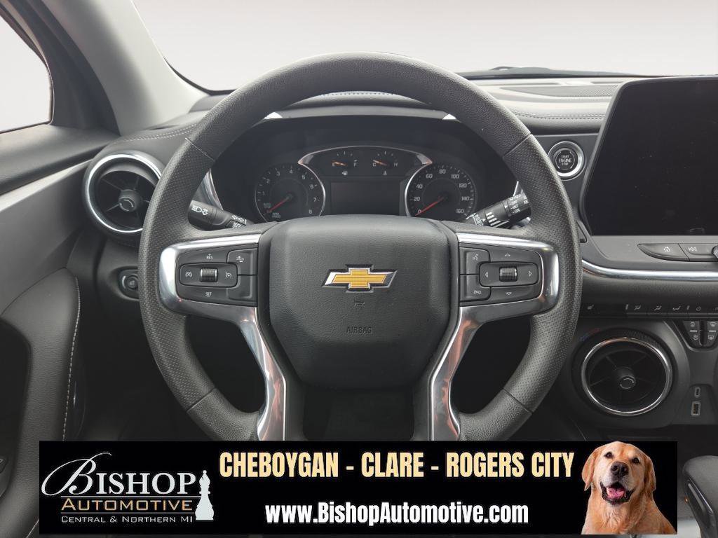 Used 2023 Chevrolet Blazer LT w/ Convenience Package image 28
