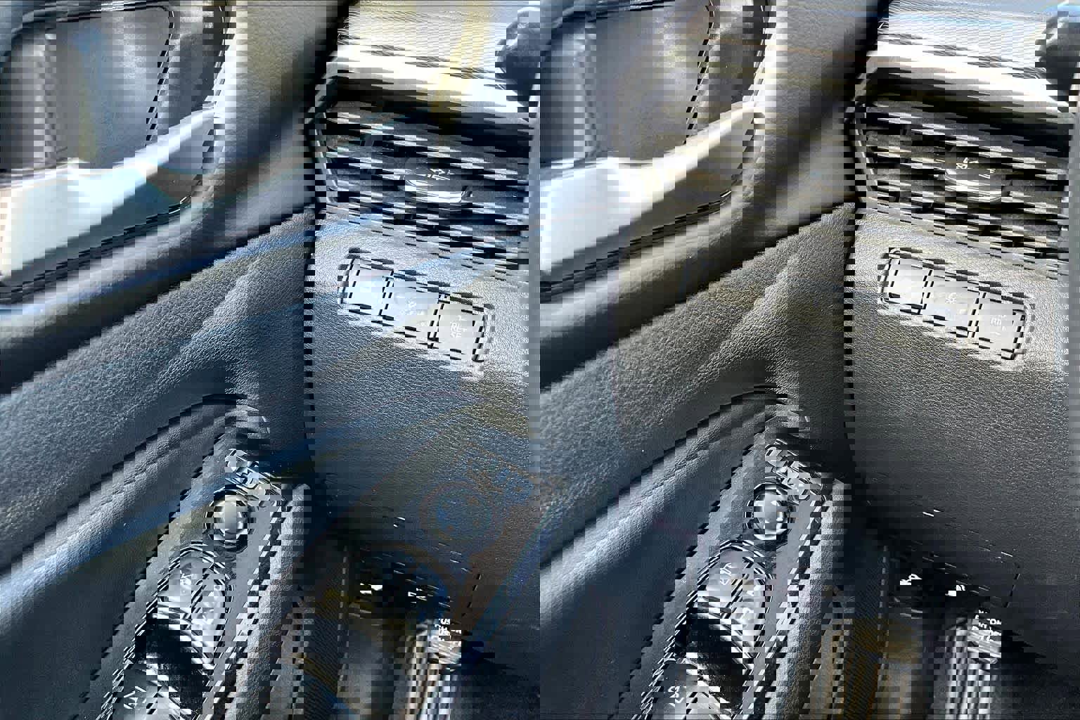 Used 2024 Nissan Altima 2.5 SR image 36