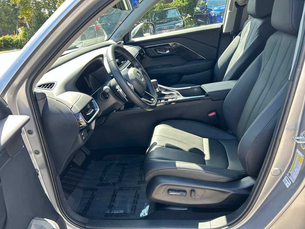 Certified 2025 Acura ADX AWD image 18