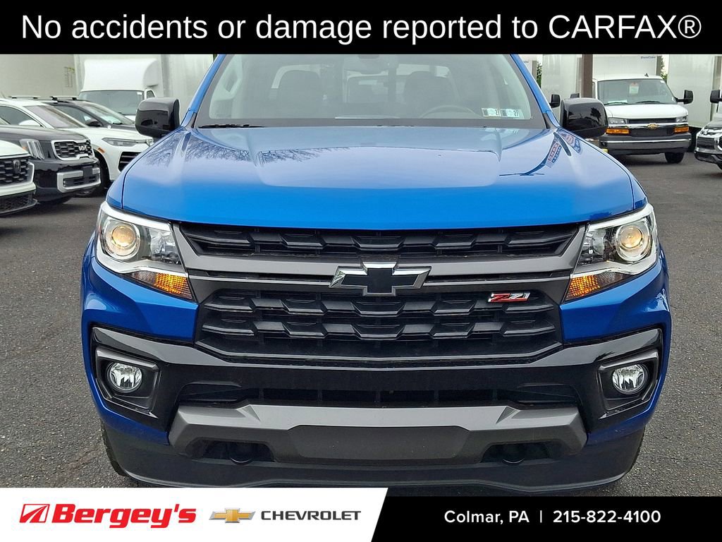 Used 2021 Chevrolet Colorado Z71 AWD/4WD image 2