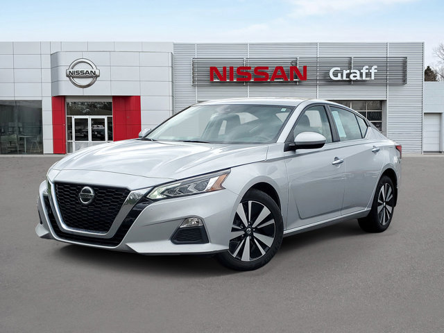 Certified 2022 Nissan Altima 2.5 SV AWD/4WD image 1