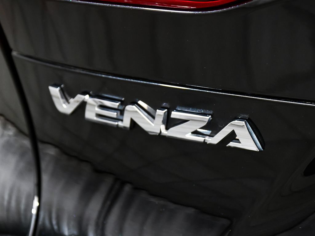 Used 2023 Toyota Venza Limited AWD/4WD image 83