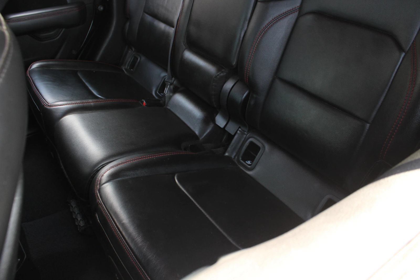 Used 2020 Jeep Gladiator Rubicon AWD/4WD image 16