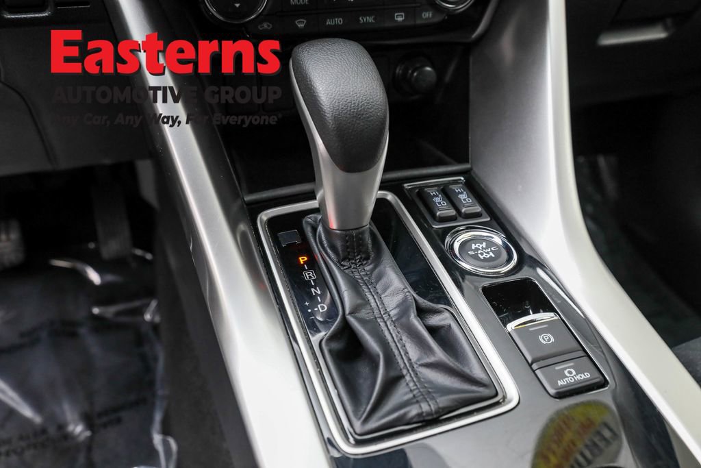 Used 2024 Mitsubishi Eclipse Cross SE image 13