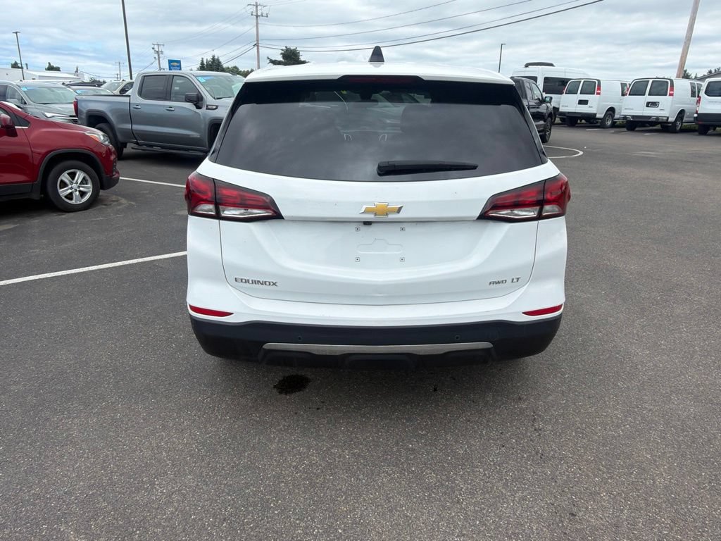 Used 2024 Chevrolet Equinox LT w/ LPO, Floor Liner Package AWD/4WD image 6
