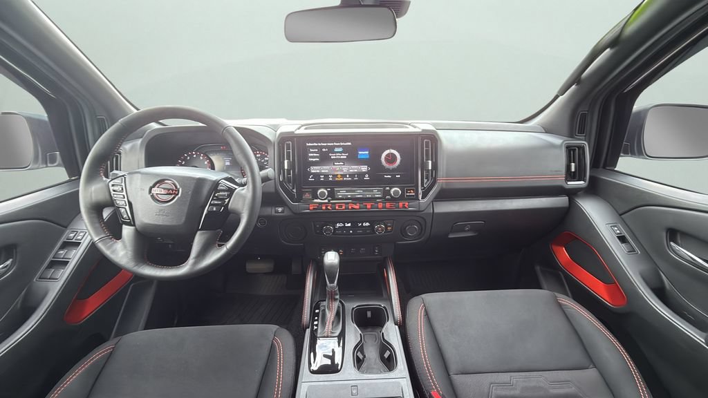 Used 2025 Nissan Frontier Pro-X w/ Pro Convenience Package RWD image 14