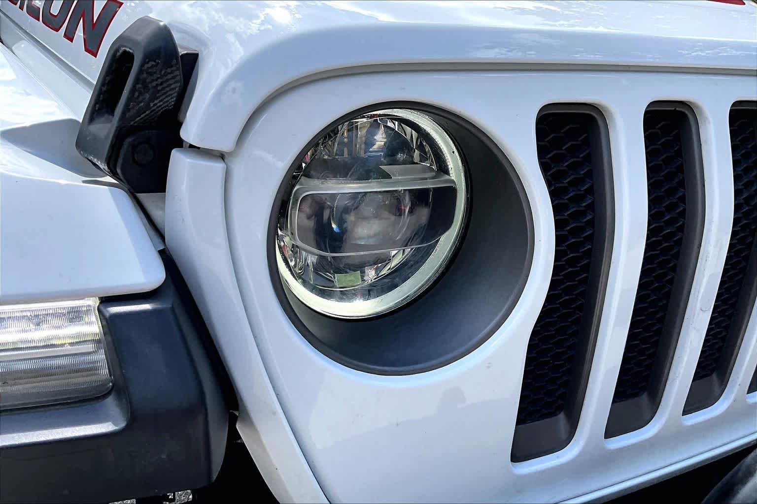 Used 2020 Jeep Wrangler Unlimited Rubicon w/ LED Lighting Group AWD/4WD image 26