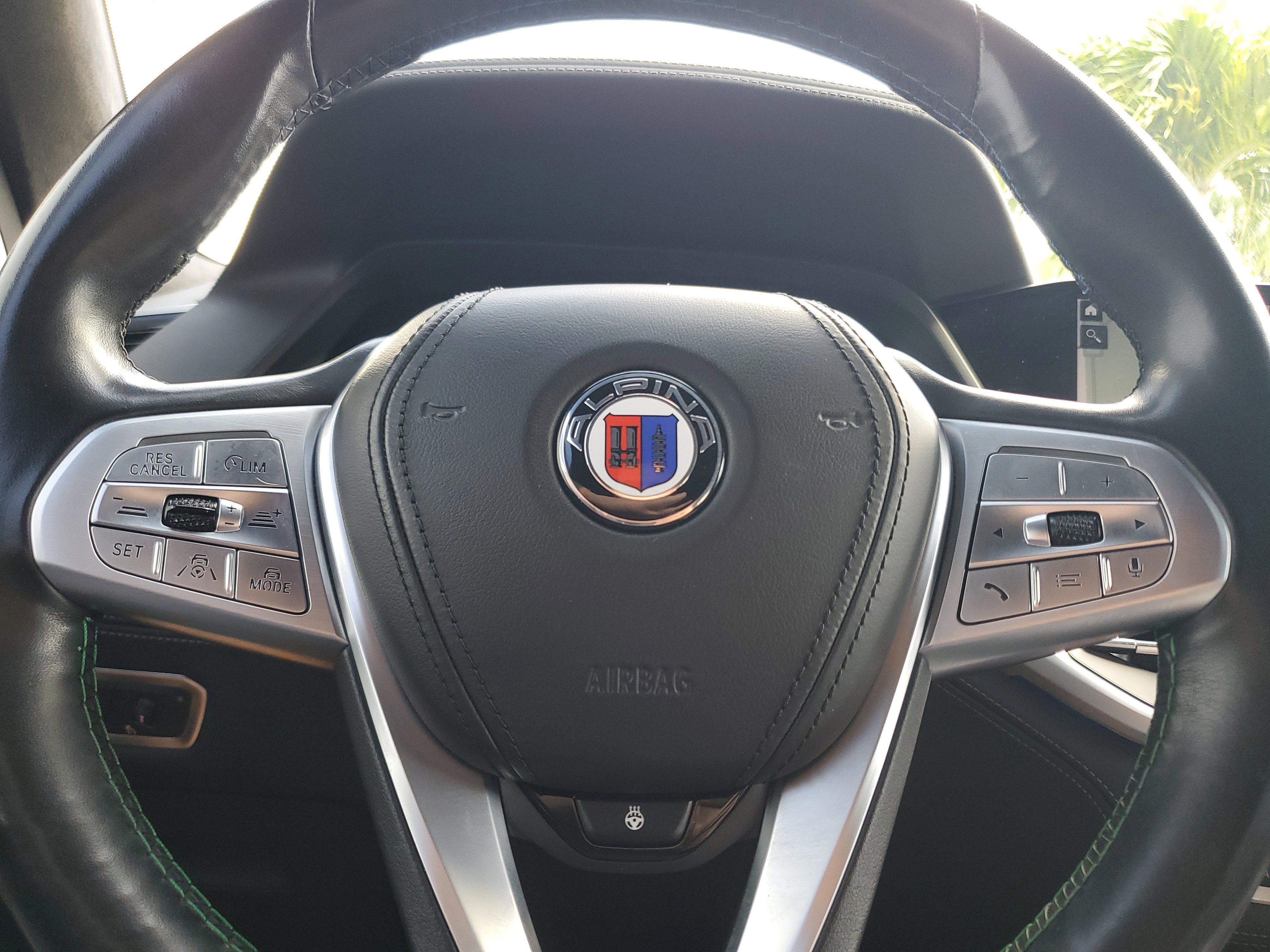 Used 2022 BMW ALPINA XB7 image 23