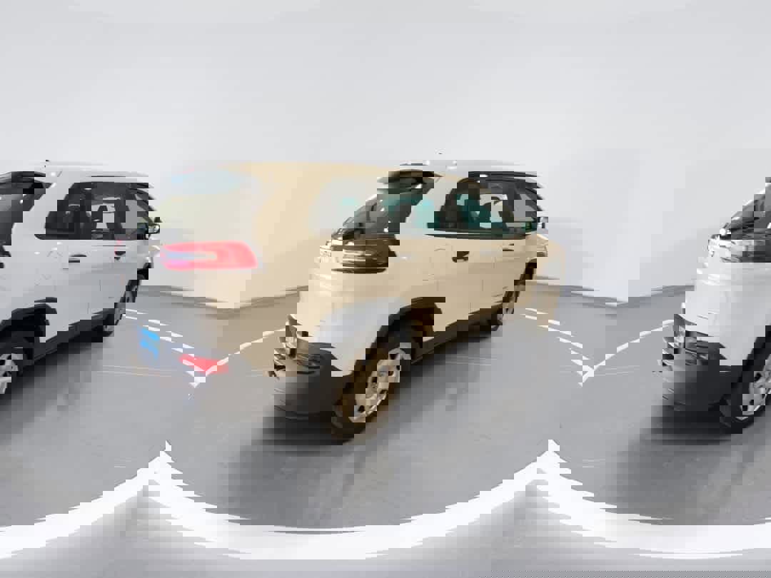 Used 2017 Jeep Cherokee Sport w/ Trailer Tow Group image 8