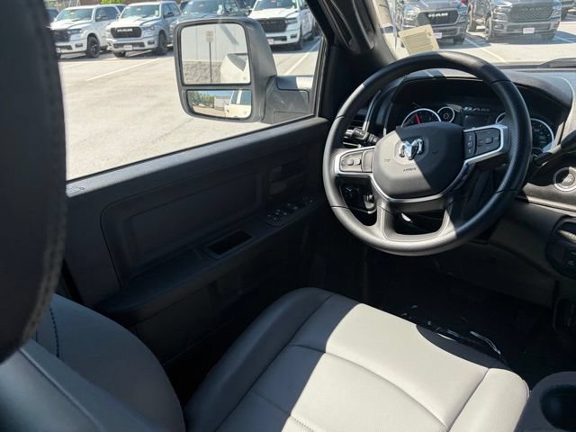 New 2026 RAM 3500 Tradesman AWD/4WD image 26