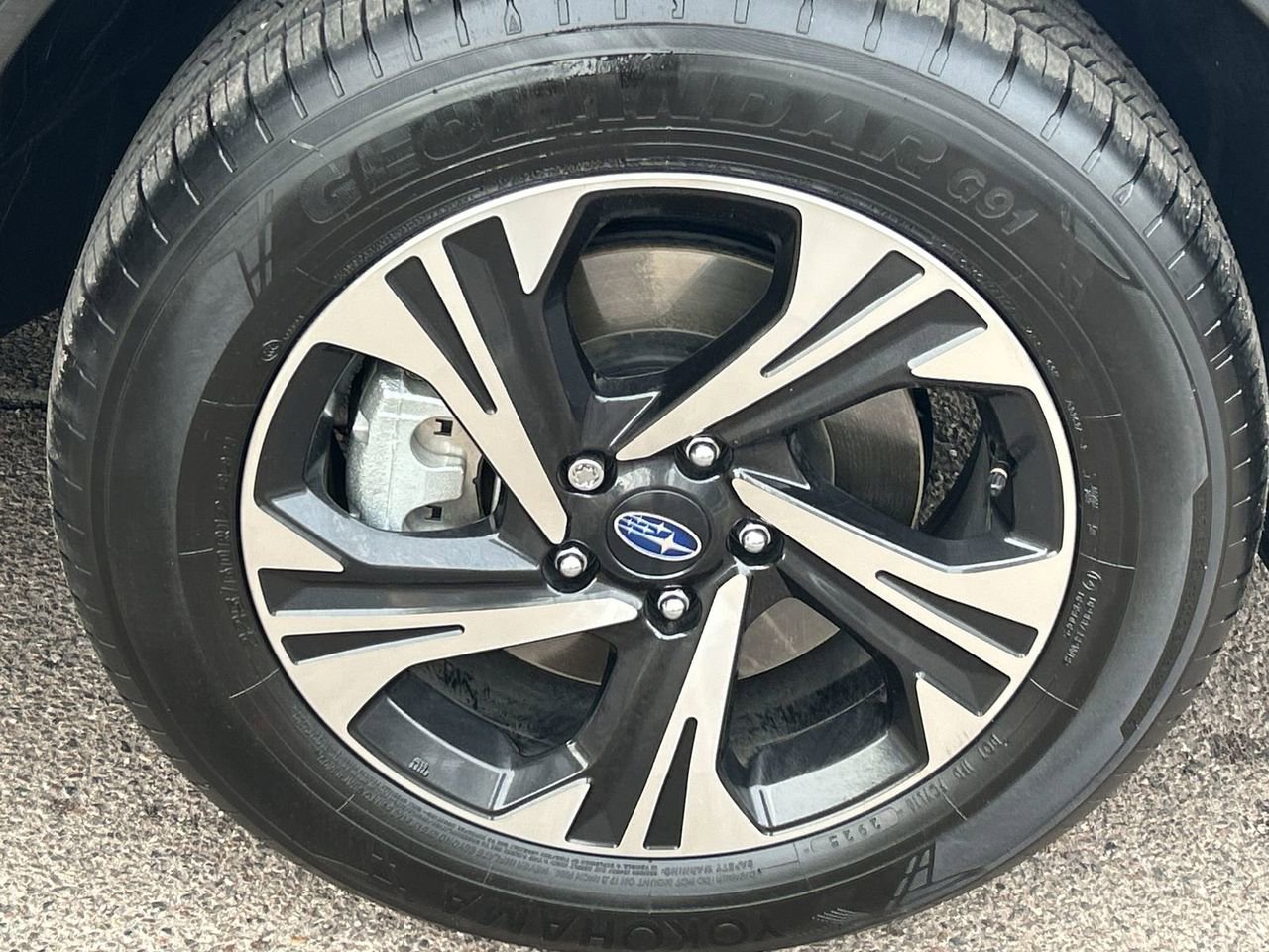 Certified 2025 Subaru Crosstrek 2.0i Premium AWD/4WD image 7