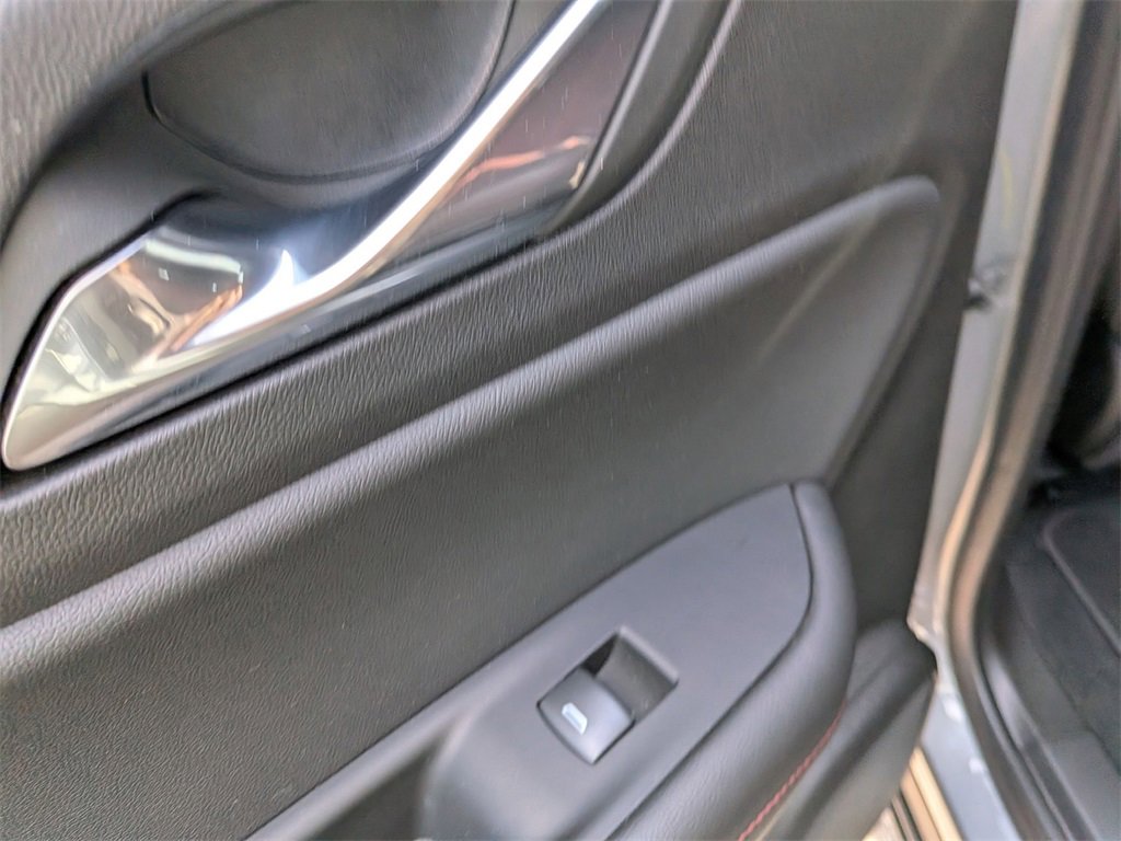 Used 2025 Chevrolet Blazer RS image 25