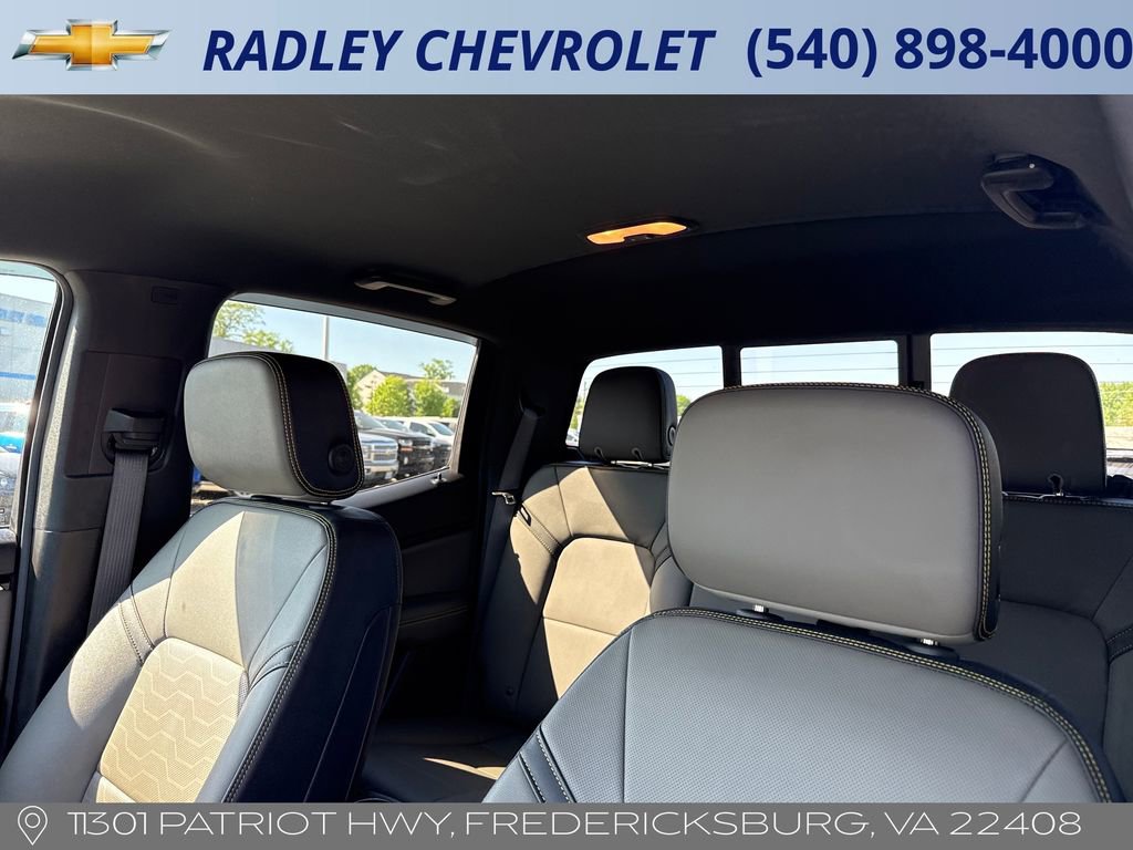 Certified 2024 Chevrolet Colorado ZR2 w/ ZR2 Convenience Package III AWD/4WD image 2