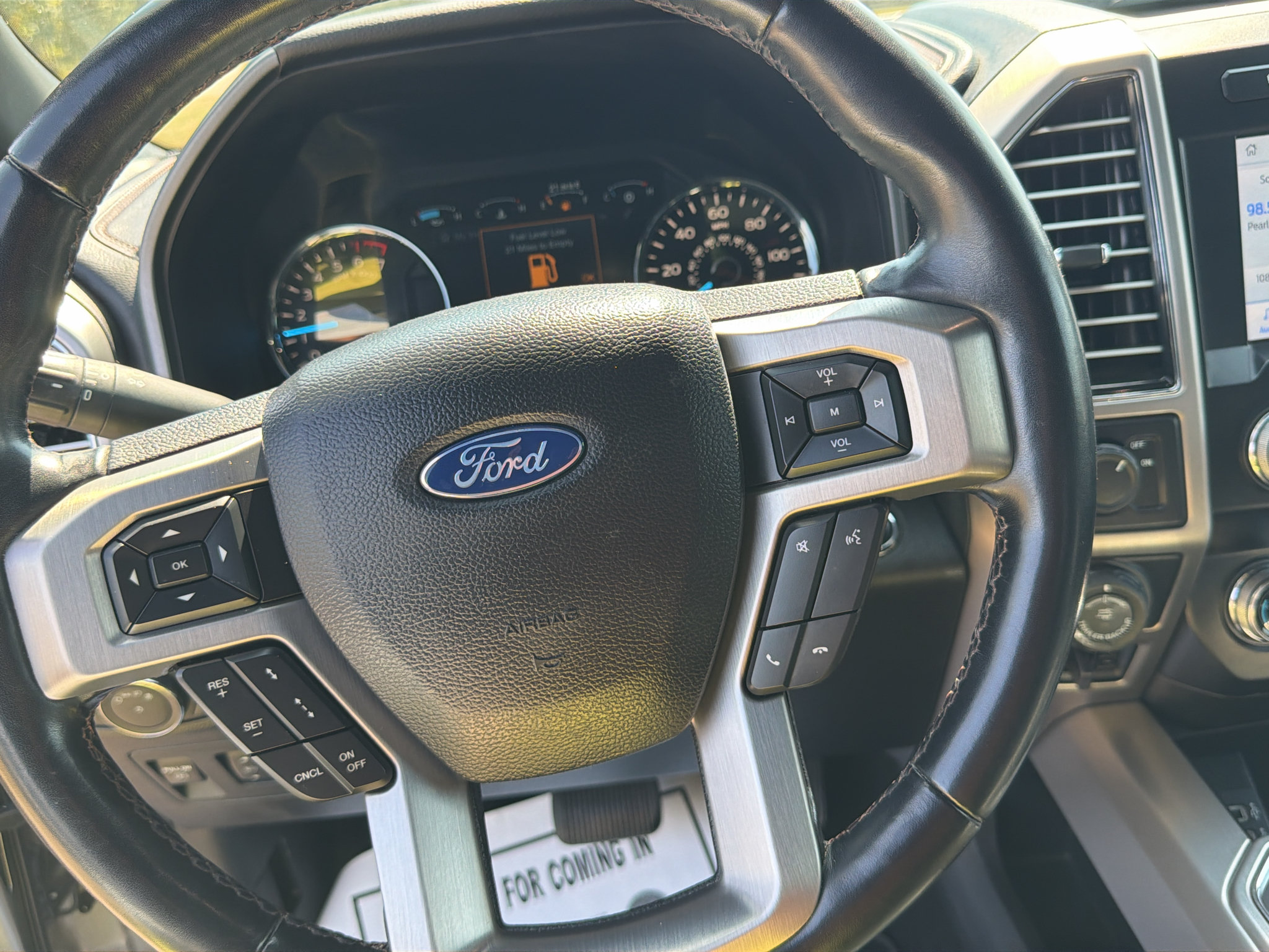 Used 2019 Ford F150 Platinum w/ Equipment Group 701A Luxury RWD image 15