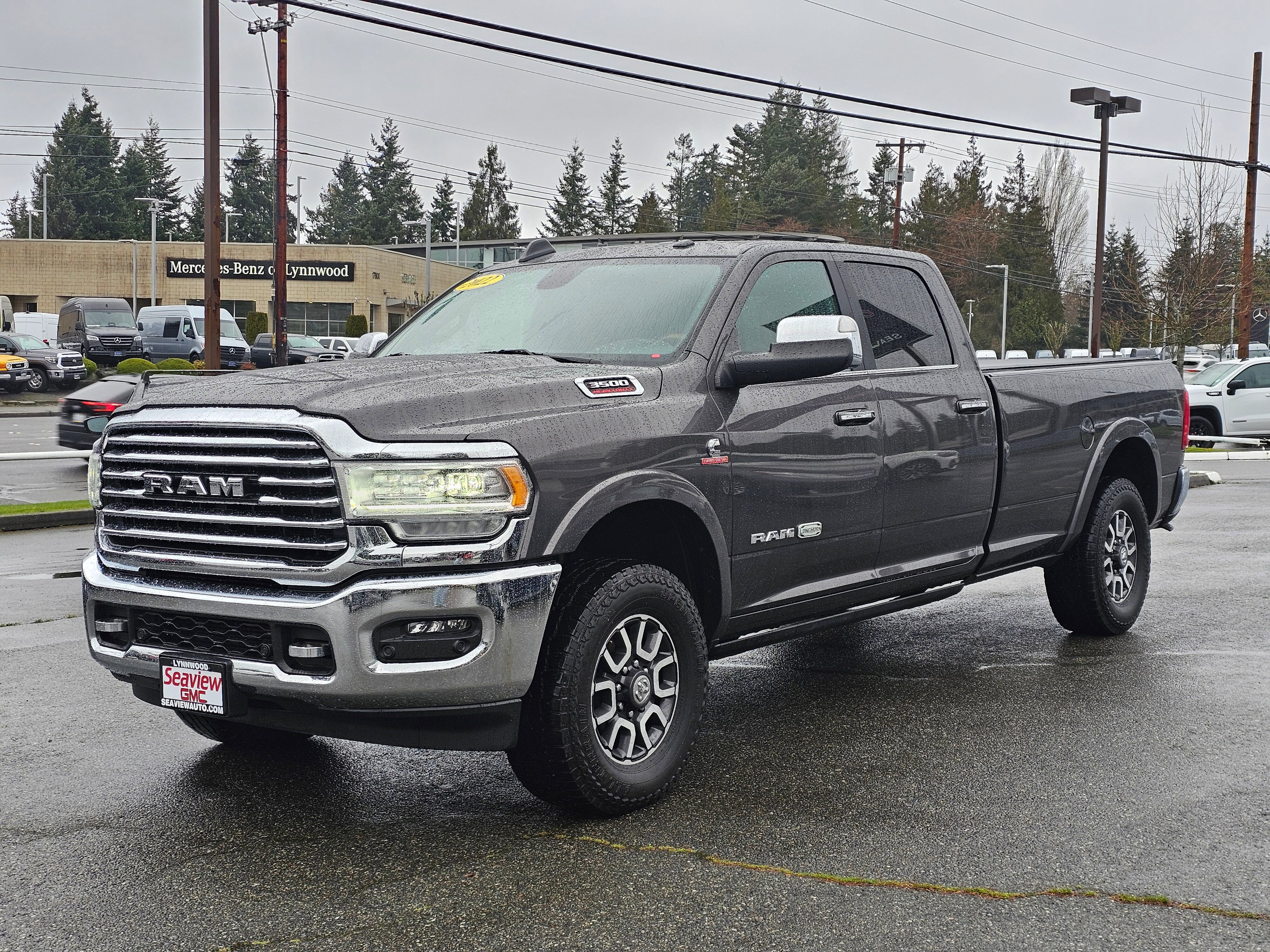 Used 2022 RAM 3500 Limited image 3