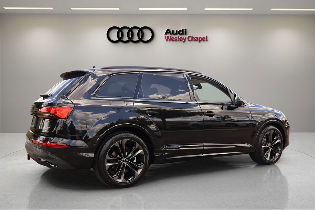 Used 2025 Audi Q7 3.0T Premium Plus AWD/4WD image 5