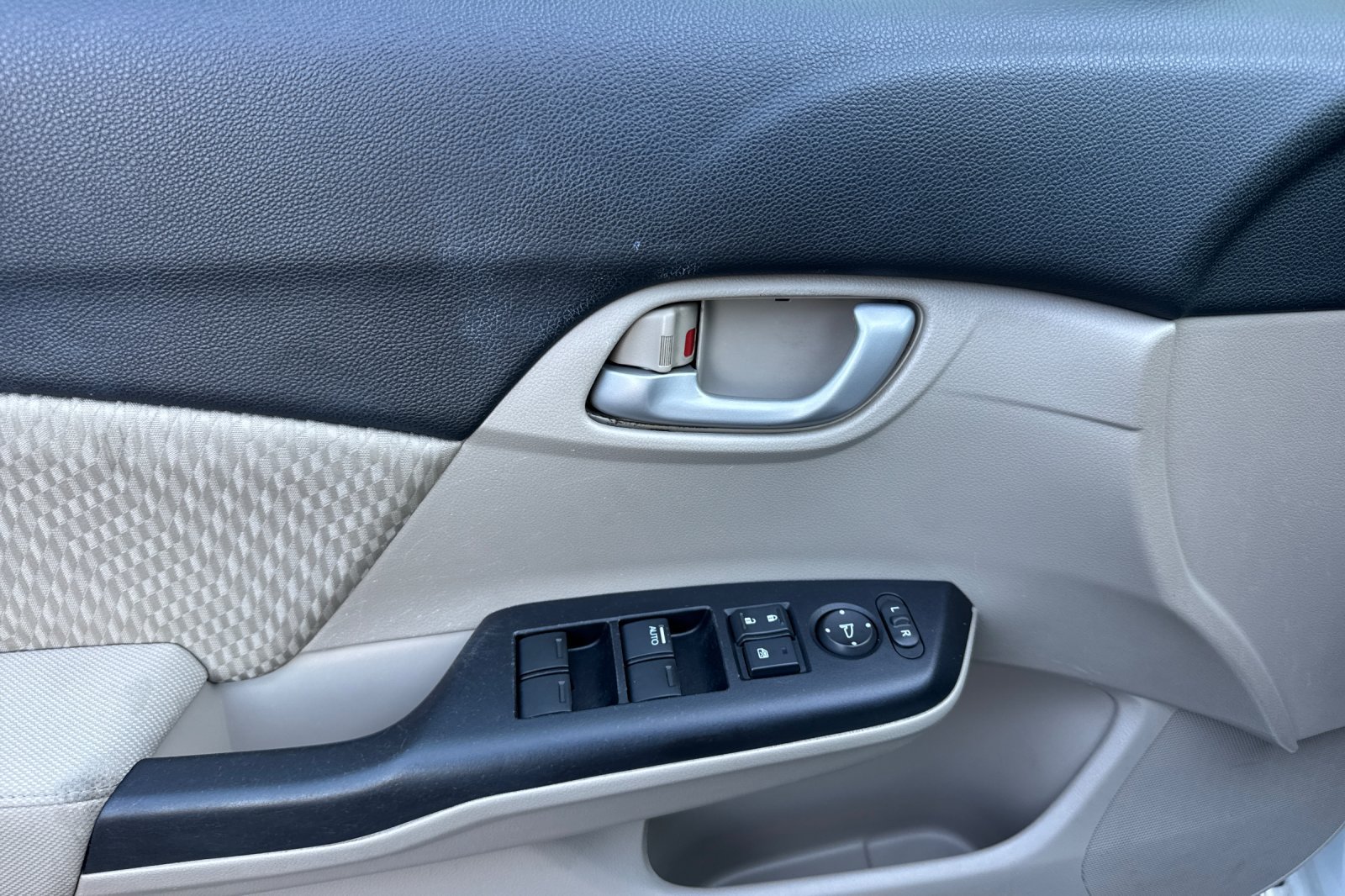 Used 2015 Honda Civic LX image 10