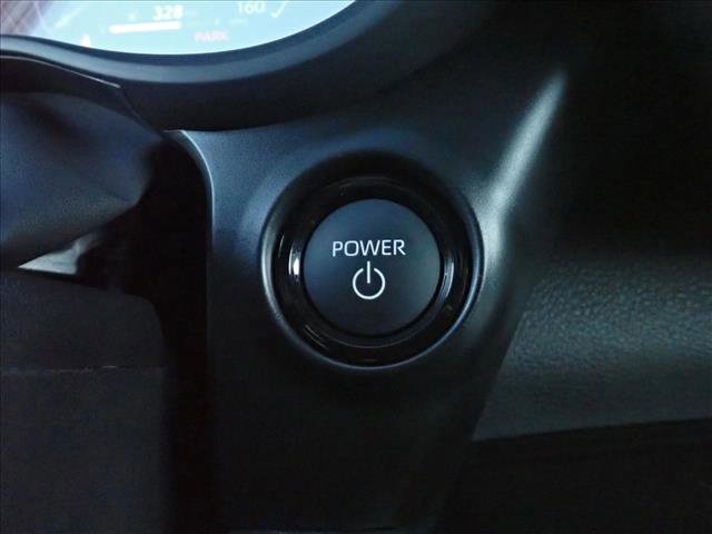 Used 2025 Toyota Sienna Platinum image 25