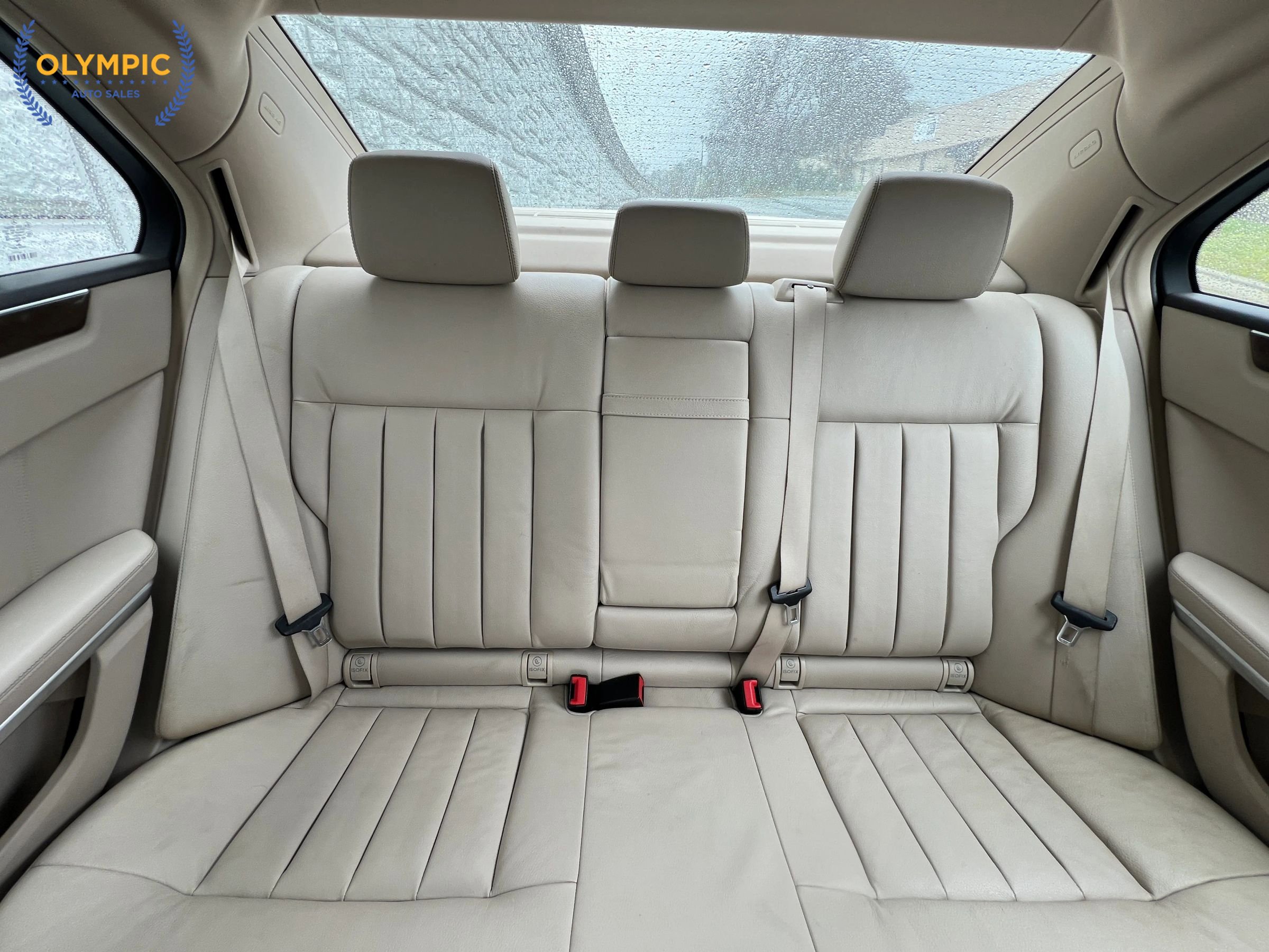 Used 2015 Mercedes-Benz E 350 4MATIC Sedan w/ Premium 1 Package image 43