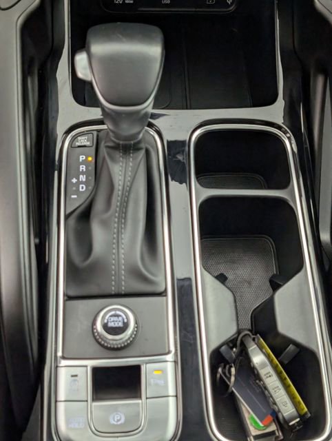 Used 2025 Kia Telluride S image 24