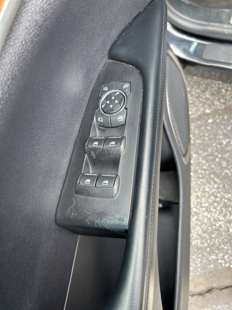 Used 2019 Lincoln Nautilus Select image 30